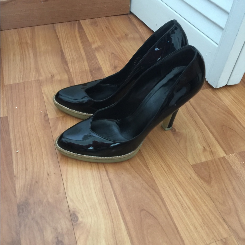 Gucci Patent Leather Platform Heels - Picture 2 of 6